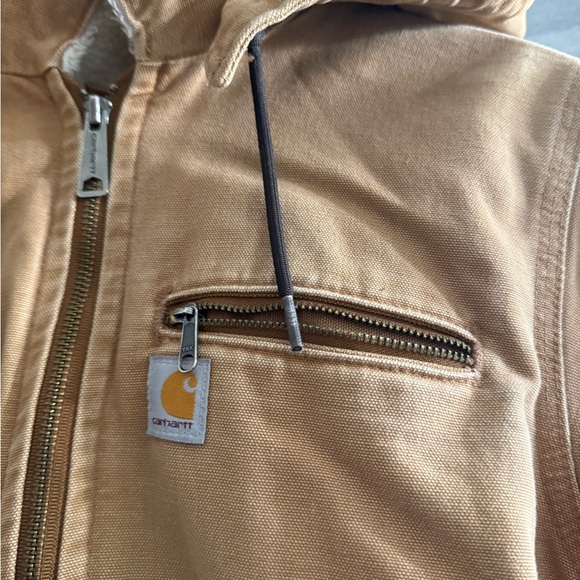 Carhartt Women’s Hooded/Lined Jacket - Picture 3 of 11